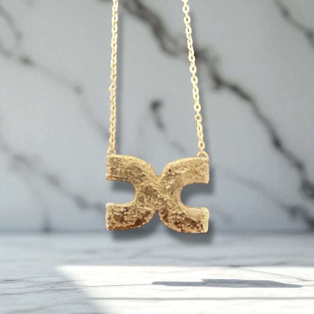 C DOUBLE C PENDANT NECKLACE